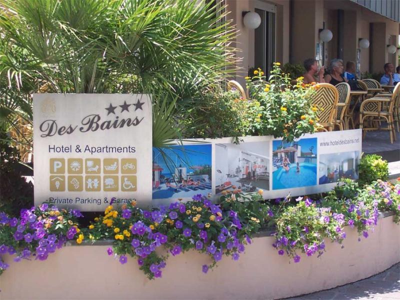 Hotel Des Bains Cattolica Exterior photo
